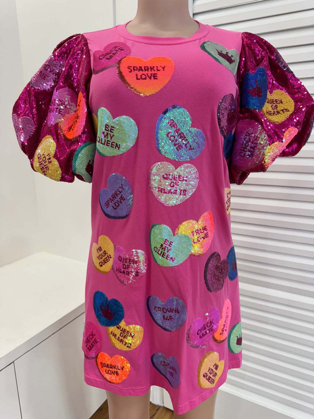 Queen of Sparkles-Candy Hearts Dress Puff Sleeves