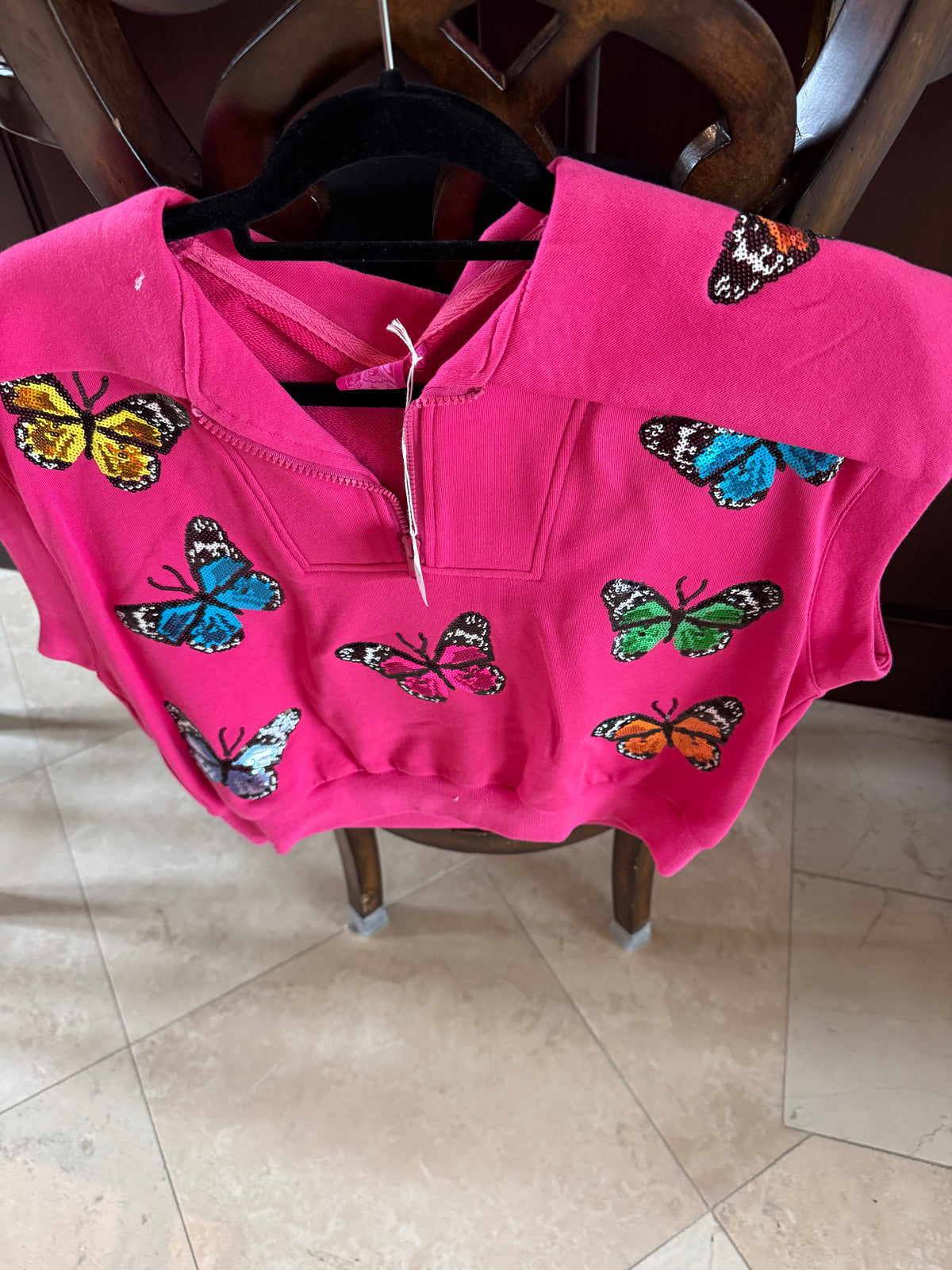 Queen of Sparkles - Butterfly Crop Top Hot Pink