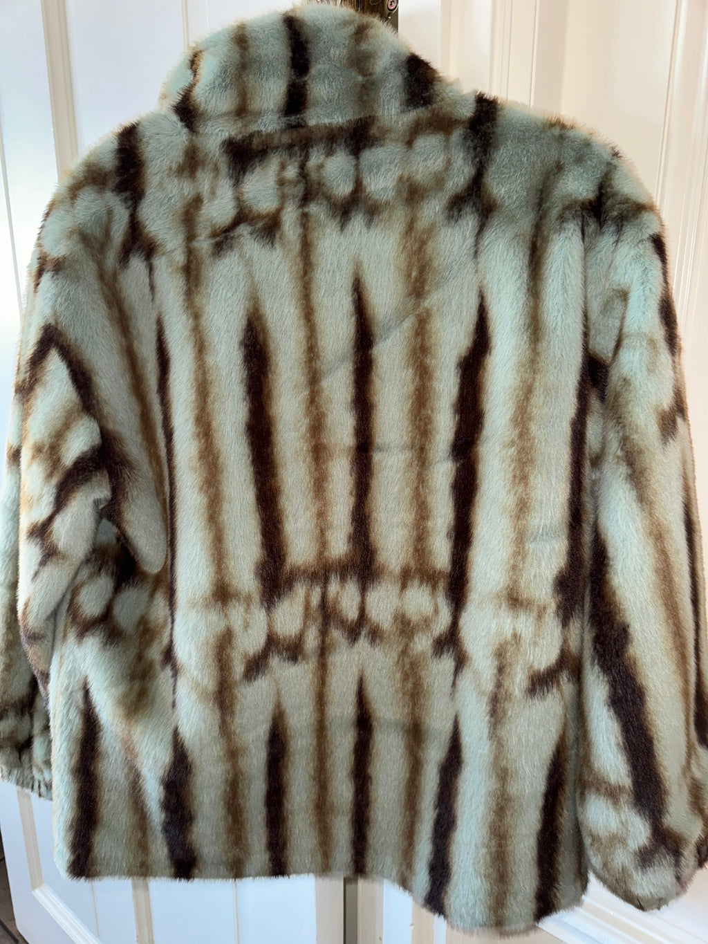 Love Token - Leia Faux Fur Jacket