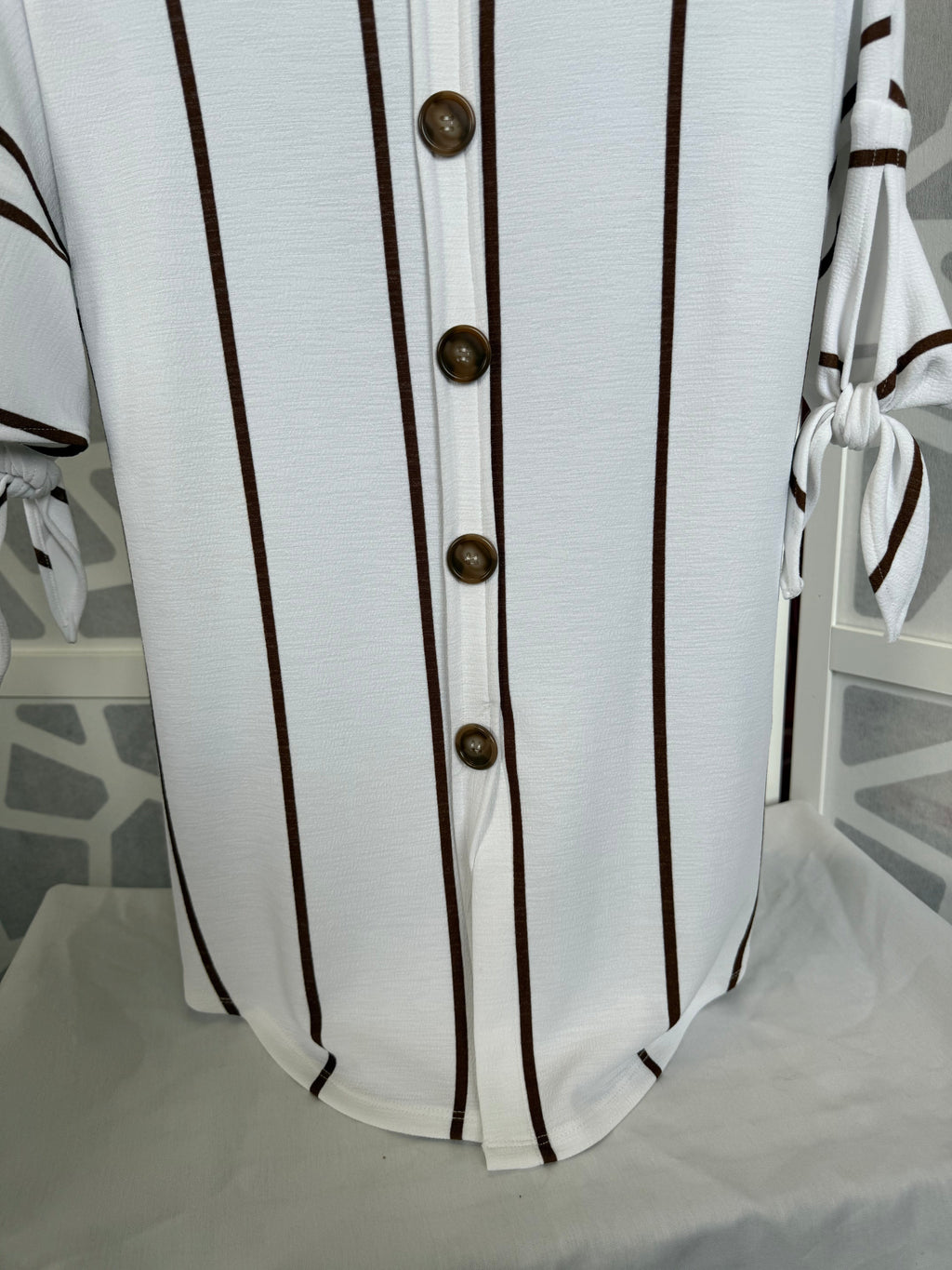 Frank Lyman - White Top with Brown Vertical Stripes