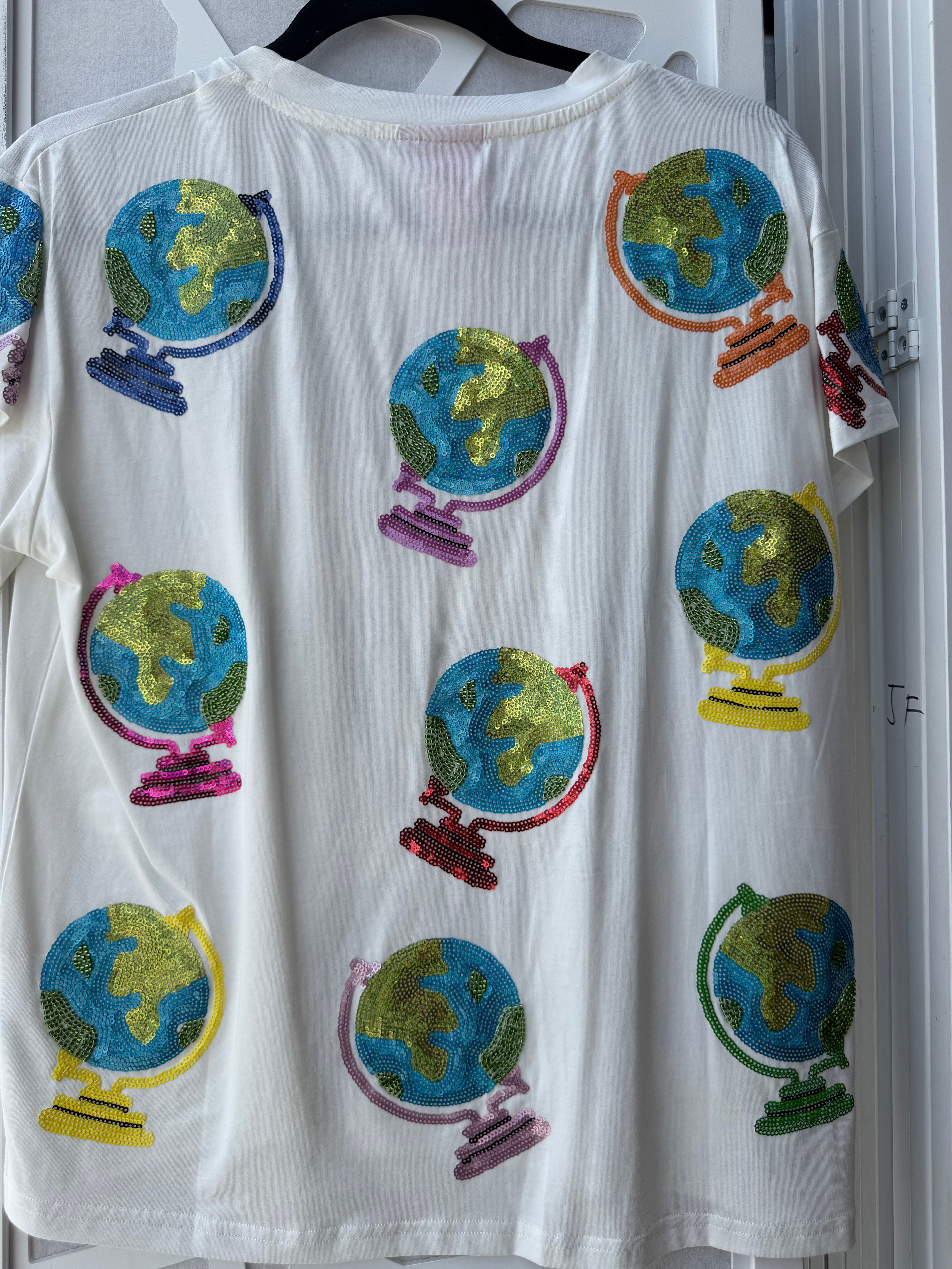 Queen of Sparkles - Globes Tee