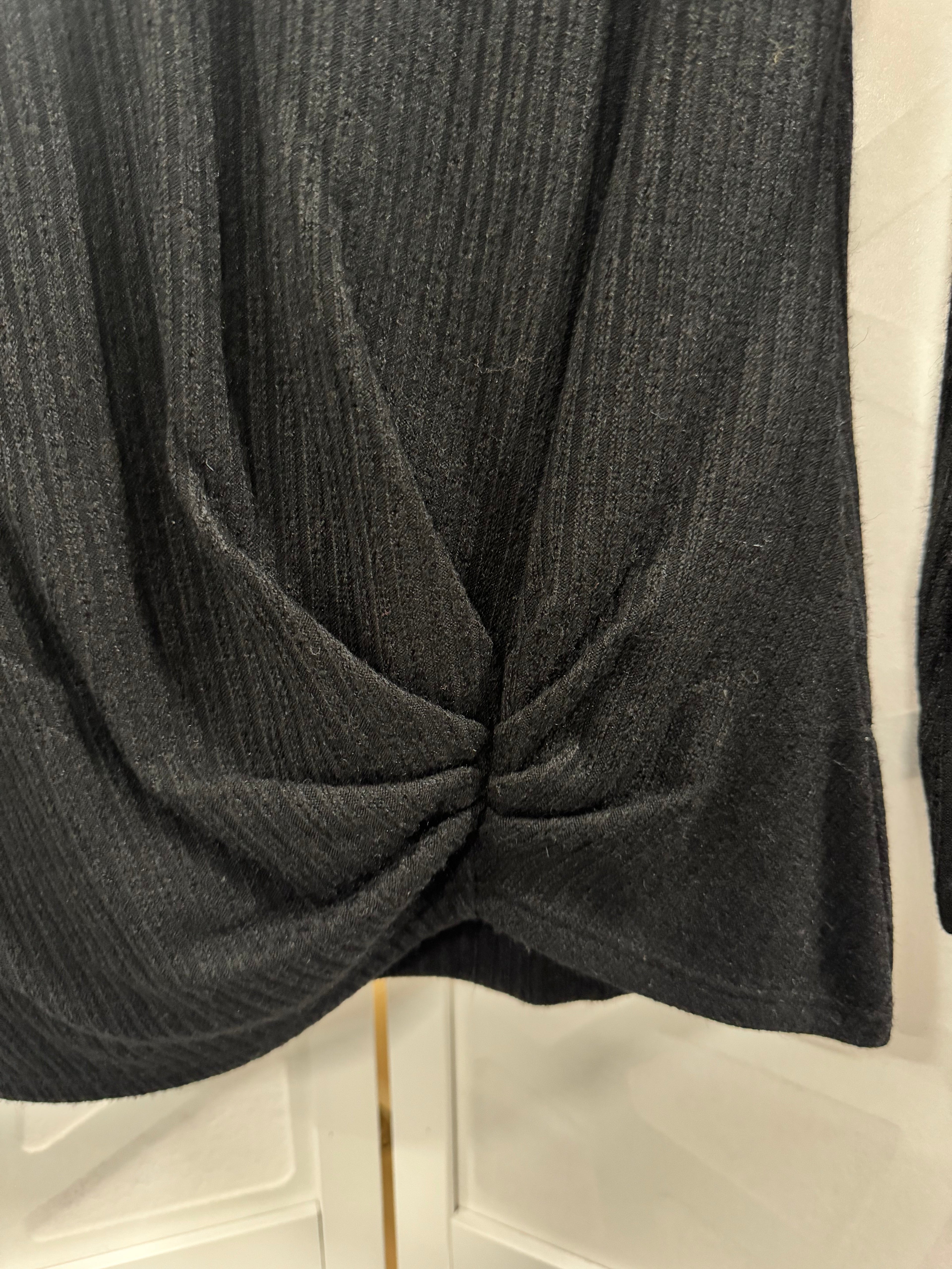 Nic + Zoe Black Ribbed Knit Top