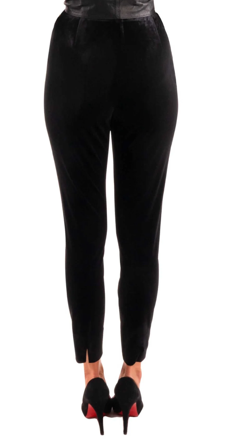 Gretchen Scott - Gripeless Pull on Pants - Silky Velvet - Black