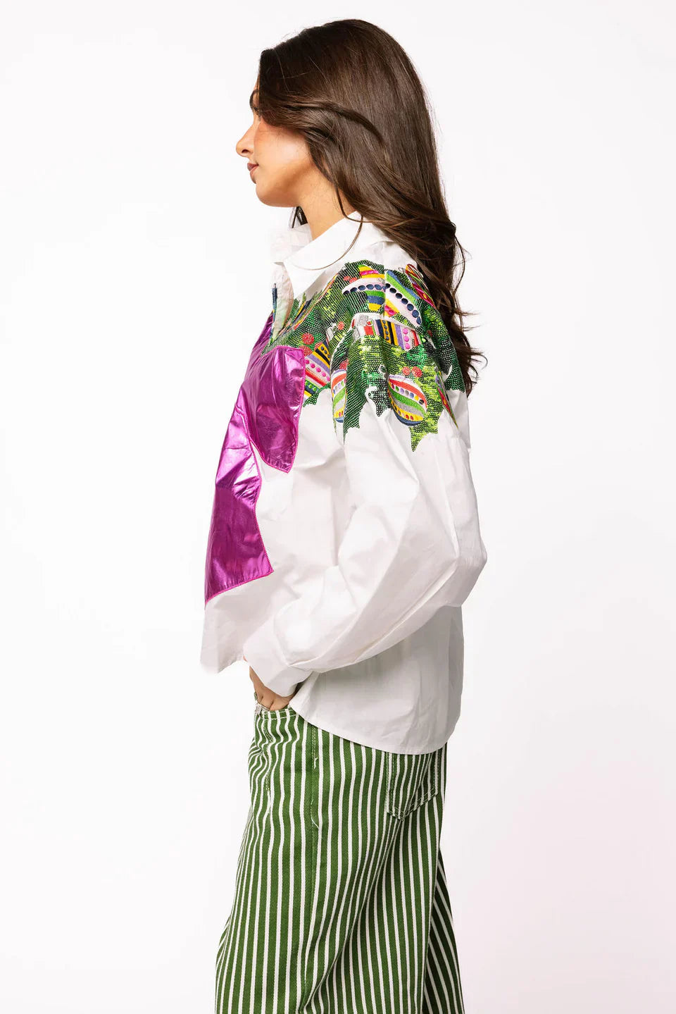 Queen of Sparkles-White with Magenta Metallic Wreath Button Up Top