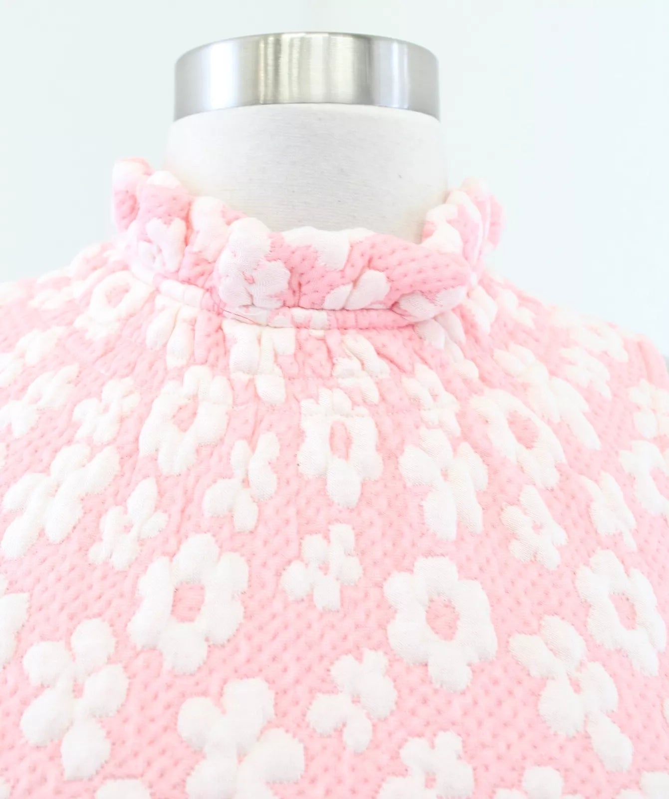 Tyler Böe - Pink Textured Tiered Dress with Daisies
